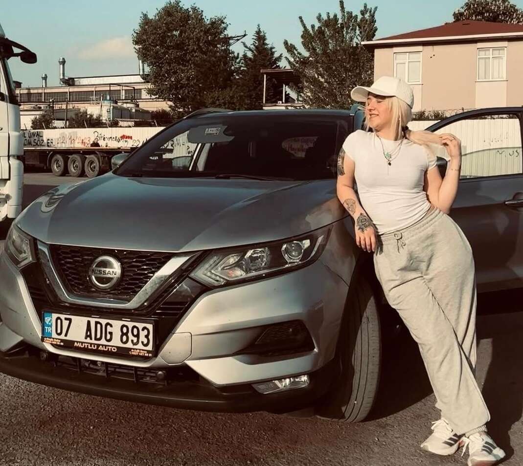 Patates kızartırken başından vuruldu! 18 yaşındaki genç kızın annesi adalet istiyor 2